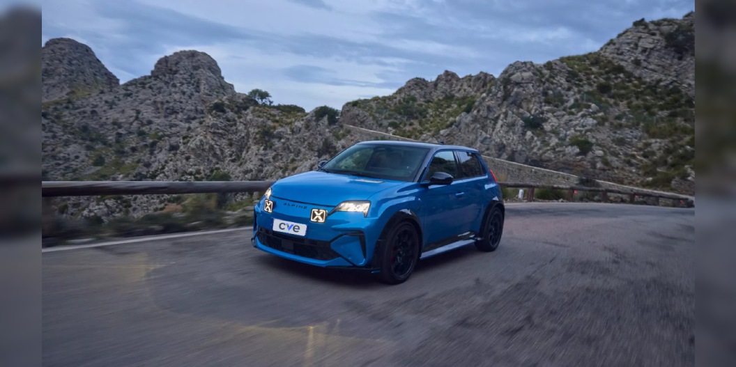 Probamos el Alpine A290 GT: el deportivo eléctrico que devuelve la diversión al volante